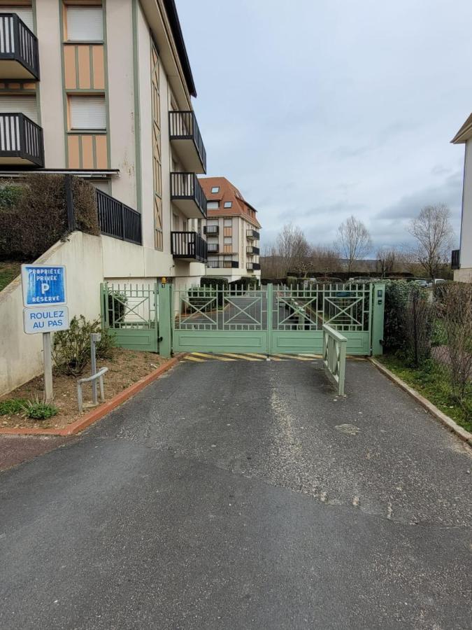 "Mon Evidence!" Magnifique Appartement Vue Mer Et Acces Direct A La Plage Villers-sur-Mer Zewnętrze zdjęcie